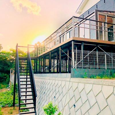 【リフォーム事例:4874】高台のおうちにぴったり!ガーデンルーム取付工事/横浜市 【リフォーム事例:4874】高台のおうちにぴったり!ガーデンルーム取付工事/横浜市