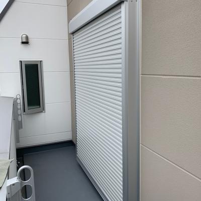 【リフォーム事例:11497】強風を受けやすい3階の窓にシャッターを設置しました!/横浜市 【リフォーム事例:11497】強風を受けやすい3階の窓にシャッターを設置しました!/横浜市