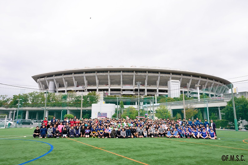スポンサーフットサル集合写真小 スポンサーフットサル集合写真小