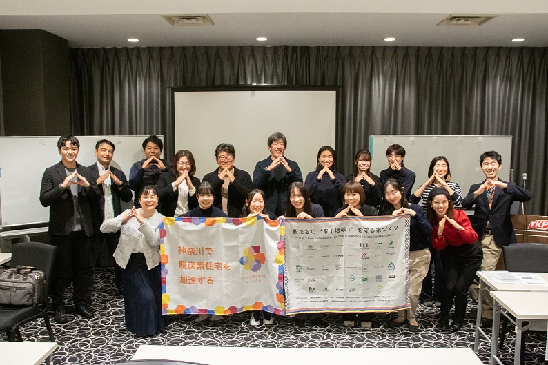 ダウンロード (6) ダウンロード (6)