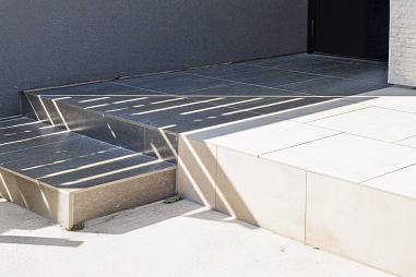 �ǥå�������