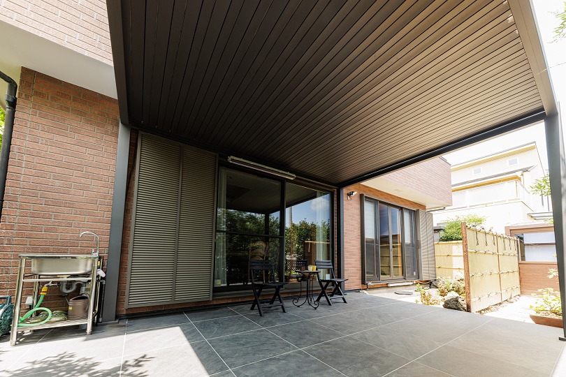 20251113_1543_12_6210