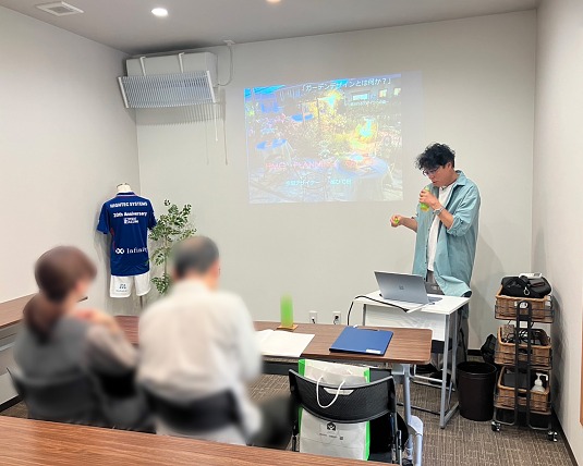 S__48824704_0 S__48824704_0