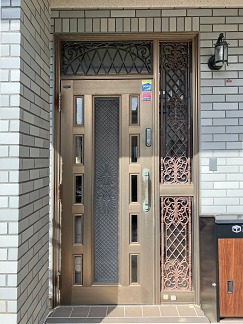 玄関ドア_施工前 玄関ドア_施工前