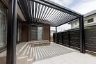 パーゴラのルーバー角度(全開) パーゴラのルーバー角度(全開)