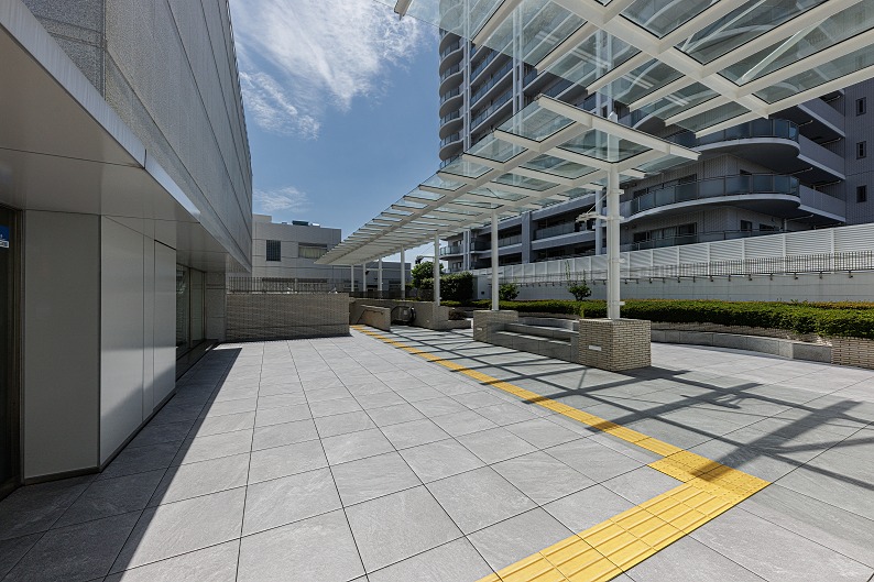 らびすた新杉田_施工後_4階_左から らびすた新杉田_施工後_4階_左から